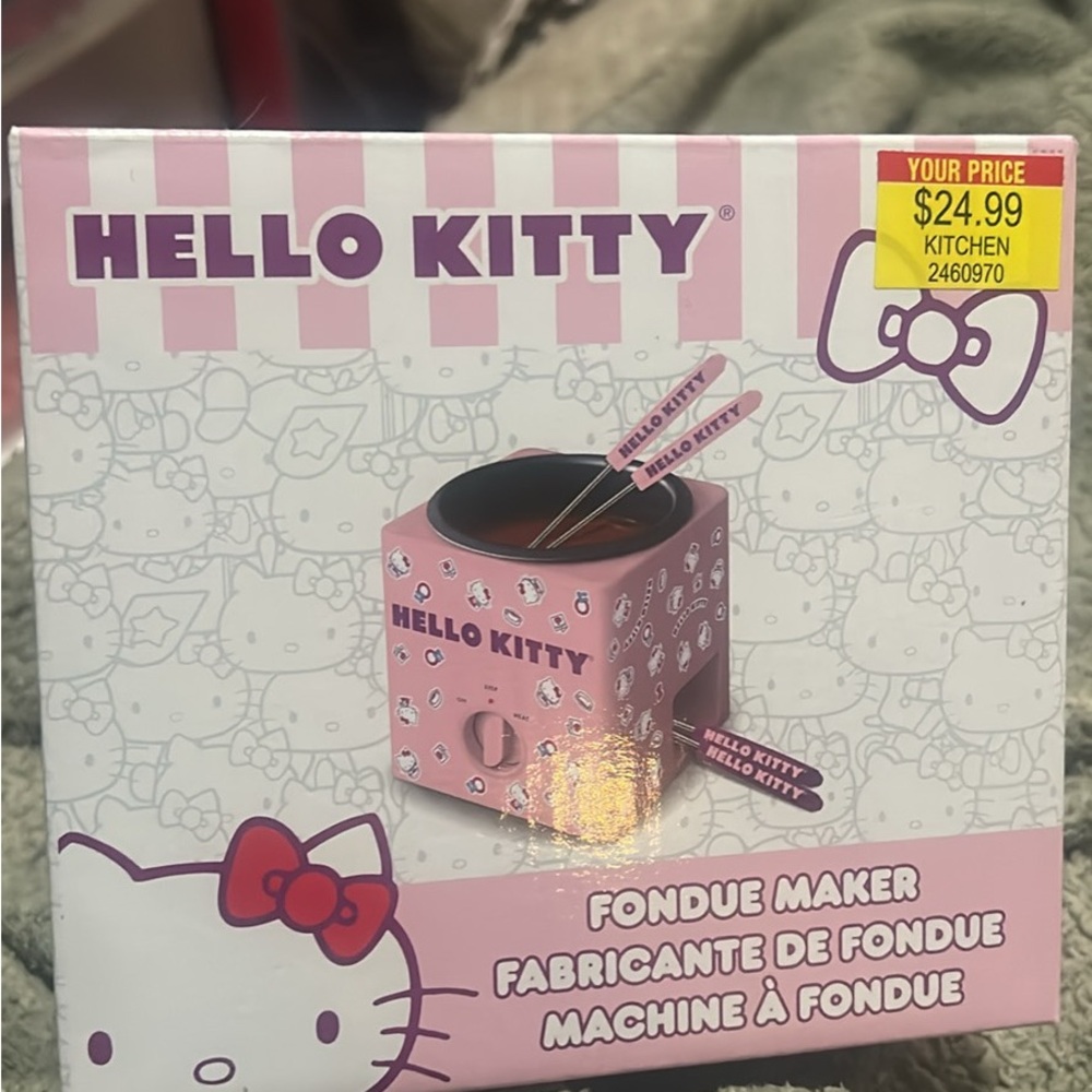 Hello Kitty Pink Fondue Set